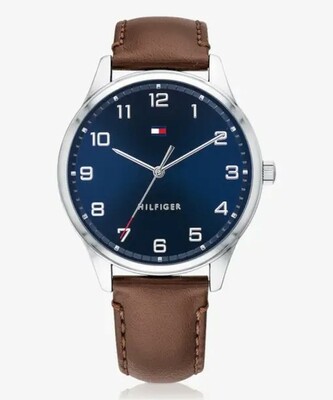 Tommy Hilfiger Wrist Watches @ Minimum 70% Discount