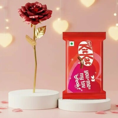 Zepto : KitKat 4 Fingers + Gold Plated Rose Gift Pack Combo – Upto 81% OFF