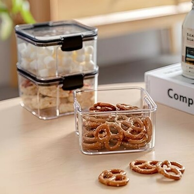 Houshe Plastic Air Tight BPA Free Containers For Kitchen Storage Set, Storage Jar Food & Multipurpose Pantry Oraginzer,700 Ml Set of 6, Black