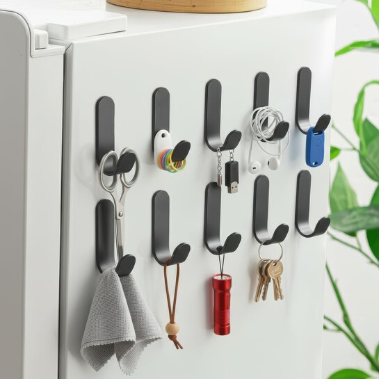 amazon basics pack of 10 Strong Adhesive Steel Wall Hook for Bathroom and Kitchen | Seamless Clothes Hanger Hook