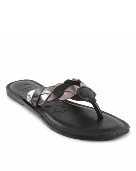 Mochi footwear Upto 58% off