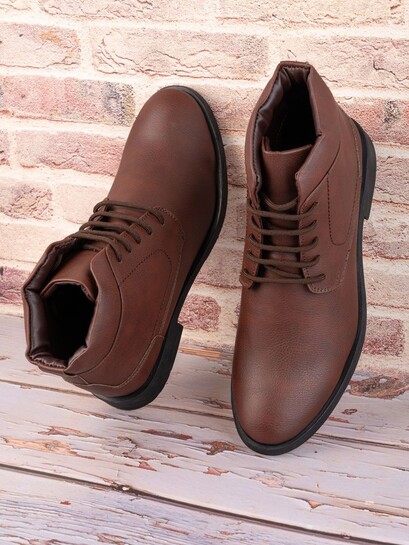 The Roadster Lifestyle Co Men Lace Up Mid Top Regular Boots 