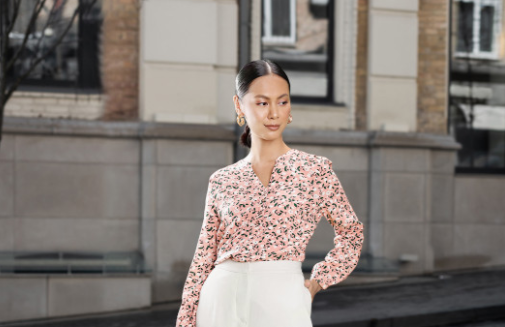 Chemistry - Up To 90% Off on Women's T-Shirt 