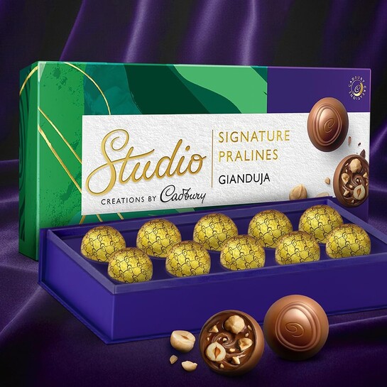 LOOT : Cadbury Studio Gianduja Hazelnut Signature Pralines Chocolate ( Location specific )
