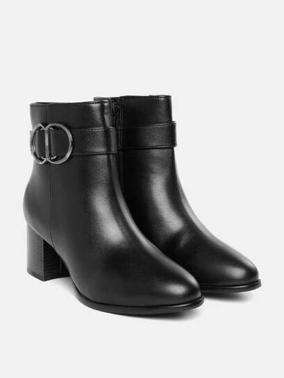 Up to 73% Off on Allen Solly 