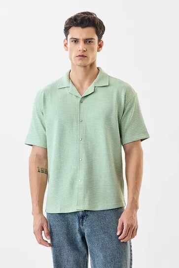 Up to 85% Off on Snitch Clothing 
