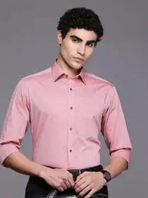 Raymond - Up To 63% Off on Formal Shirts for Men
