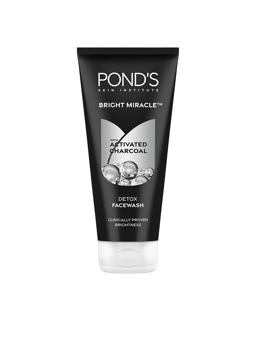 Buy Ponds Bright Miracle Detox Facewash With 10X Power Of Charcoal 200g - Face Wash And Cleanser for Unisex 4452075 | Myntra