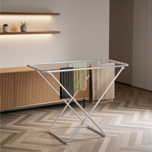 amazon basics Mild Steel Cloth Drying Stand - Folding, 30 Feet Drying Length, 8 Drying Rails, Lightweight (Silver)