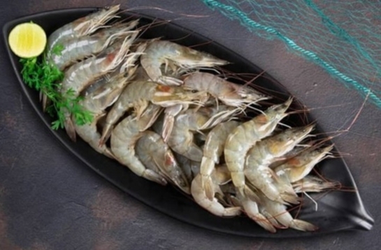 tasty desi prawns (chemmin, jhinga, vannamei) size: about 50-55 prawns in 500 grams