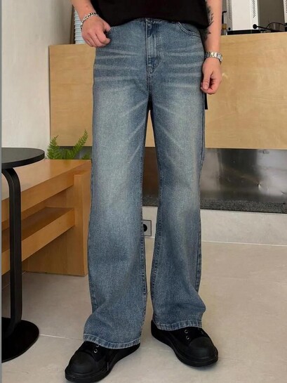 Trendy Daily Denim Steal: ZYVRA Men's Relaxed Fit Jeans starting @ ₹639!