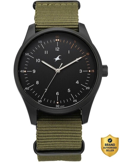 Fastrack Stunners Fastrack Stunners XI Quartz Black Dial Green Nylon/NATO Strap Analog Watch - For Men