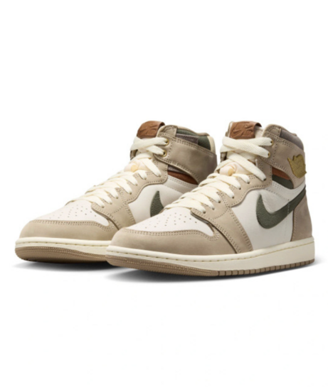Nike Air Jordan Sneakers at Flat 40% Off + Extra Bank Offers