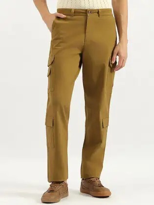 Upto 72% Off on United Colors Of Benetton Trousers \ Chinos 