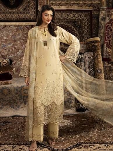 LIBAS Clothing Upto 89% Off 