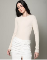 Upto 71%off on Womens Levis Clothes