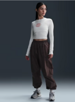 Upto 60% off on NIKE Footwear and Clothing 