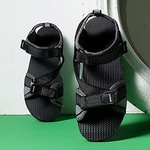 Sparx Men's SS0105G Black Grey Sandal 9 (SS0105GBKGY0009) 