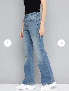 Levi's Jeans, T shirt upto 78% off