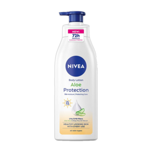 NIVEA Aloe Protection, Hydrating Moisturizer Body Lotion, Natural Aloe Vera & SPF 15 (400 ml)